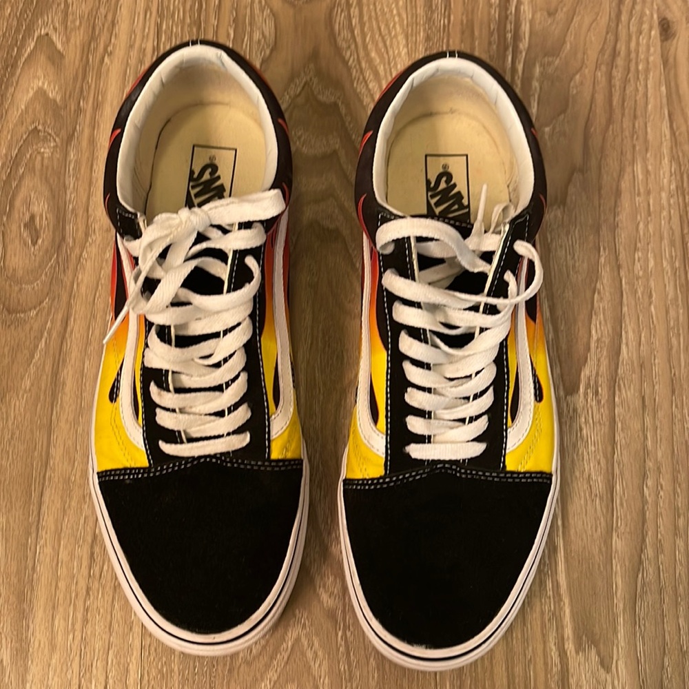 Vans flame sneakers in Mens size 12.